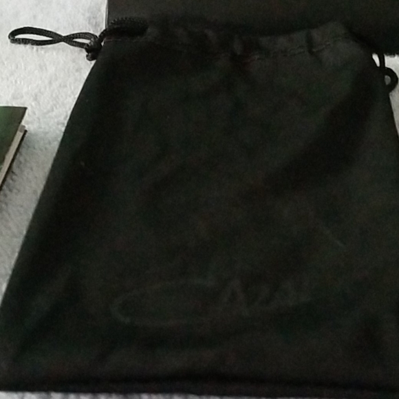 Sunglasses - Picture 5 of 7